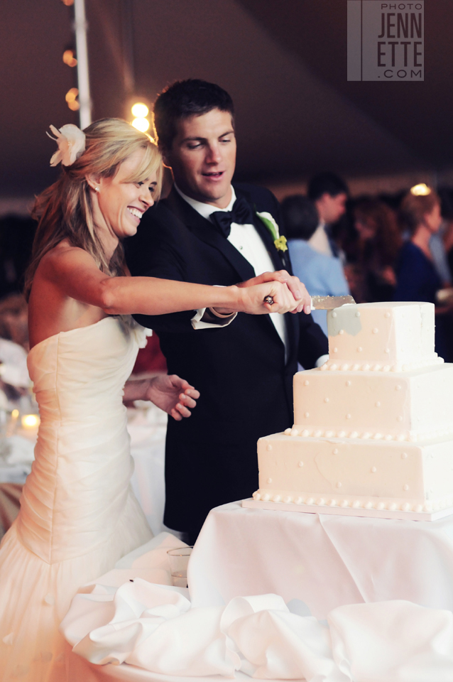 wedding photography cake cutting photojennette