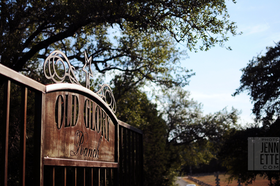 wedding photographer texas gate welcome