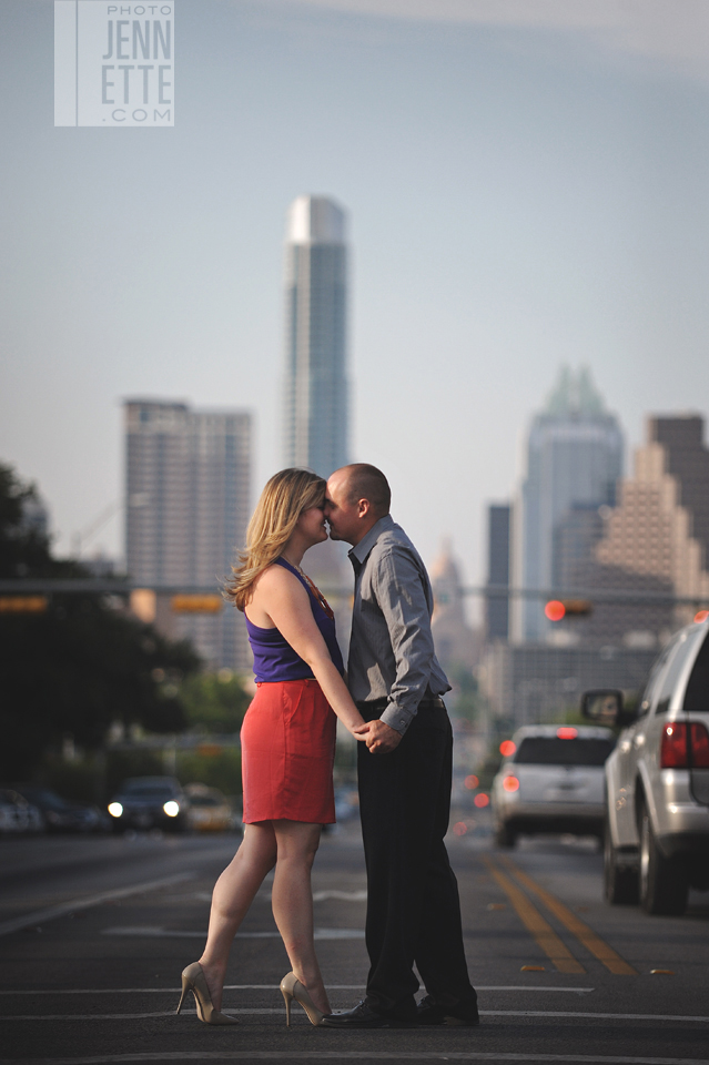 engagement photos south congress