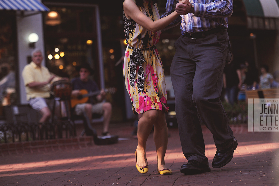 pearl street engagement photographers