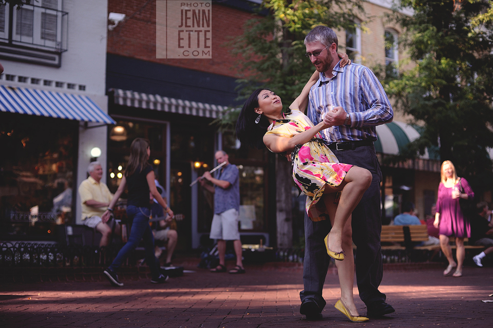 pearl street engagement photographers