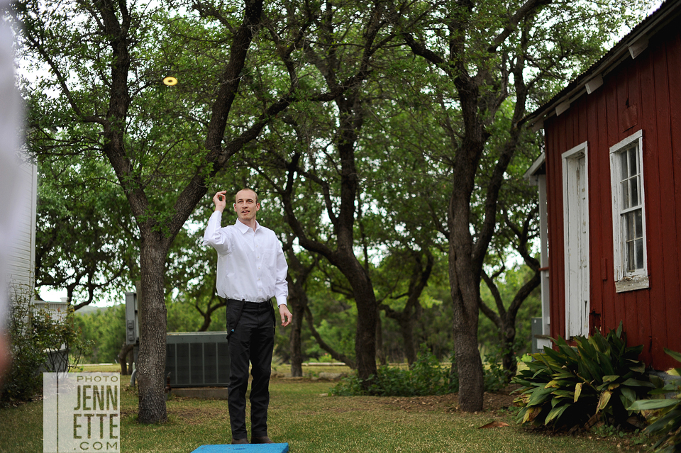 wedding photos at austins star hill ranch