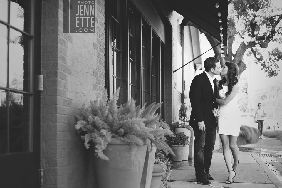 south congress engagement photographers