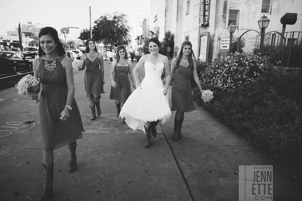 ut alumni center wedding photography | photojennette photography