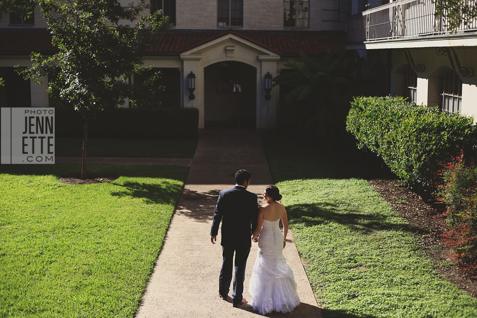 ut alumni center wedding photographers | photojennette photography