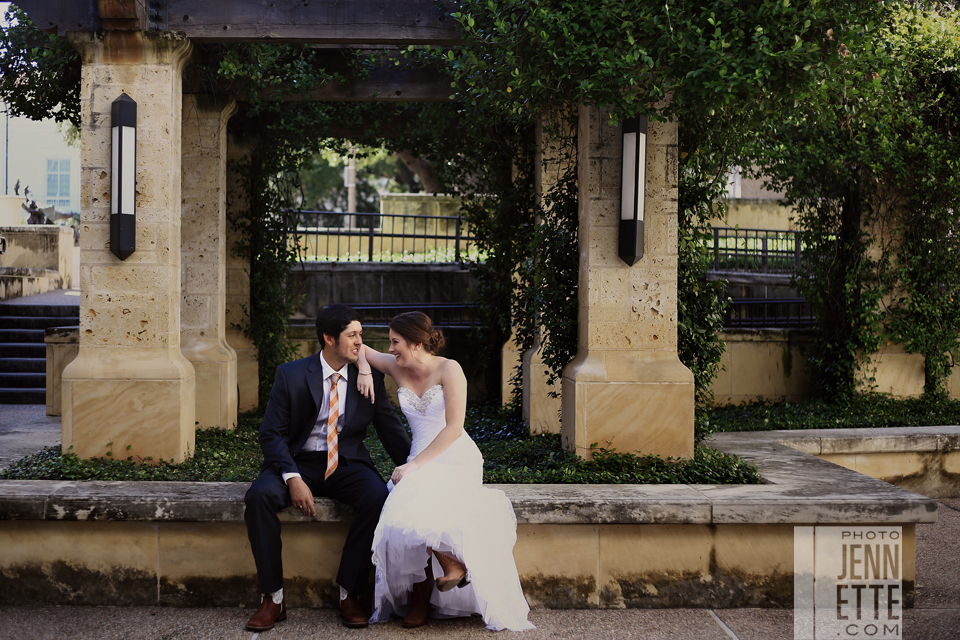 ut alumni center wedding photographers | photojennette photography