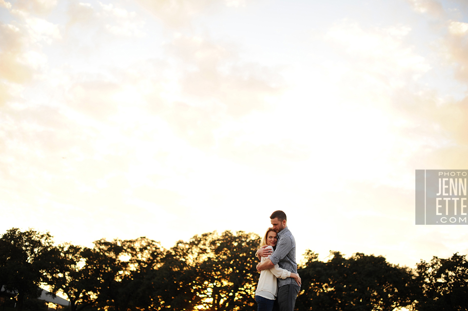 downtown austin engagement photographers ~ photojennette photography ~ www.photojennette.com/gray-mike