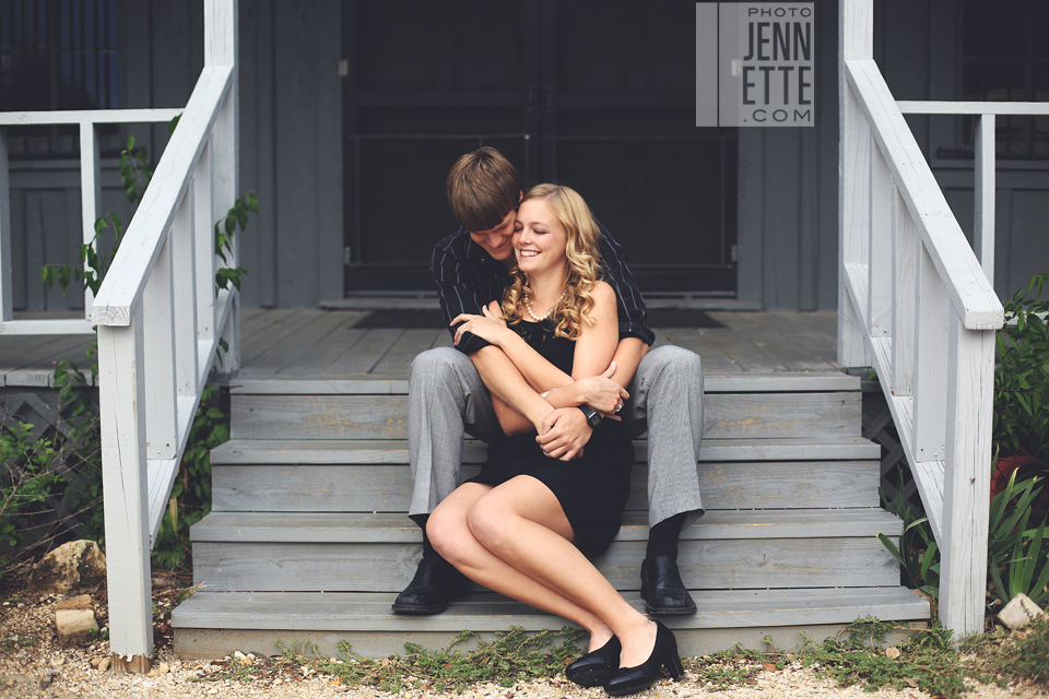 old settlers park engagement session - photojennette photography