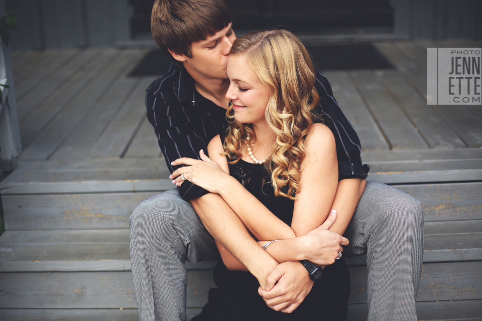 old settlers park engagement session - photojennette photography