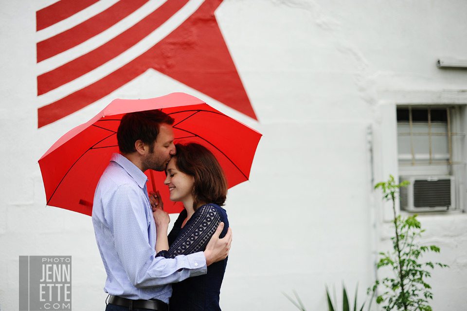 south first engagement photography - http://www.photojennette.com/laura-josh