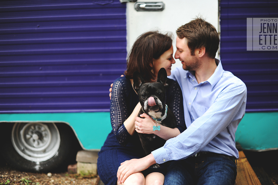 bluebonnet engagement photography - http://www.photojennette.com/laura-josh