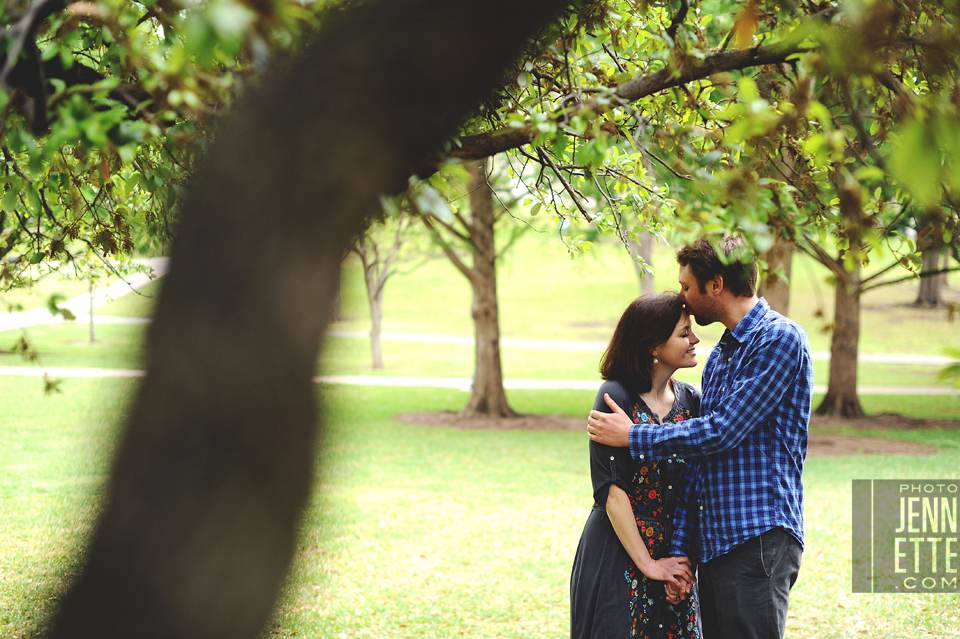 south first engagement photography - http://www.photojennette.com/laura-josh