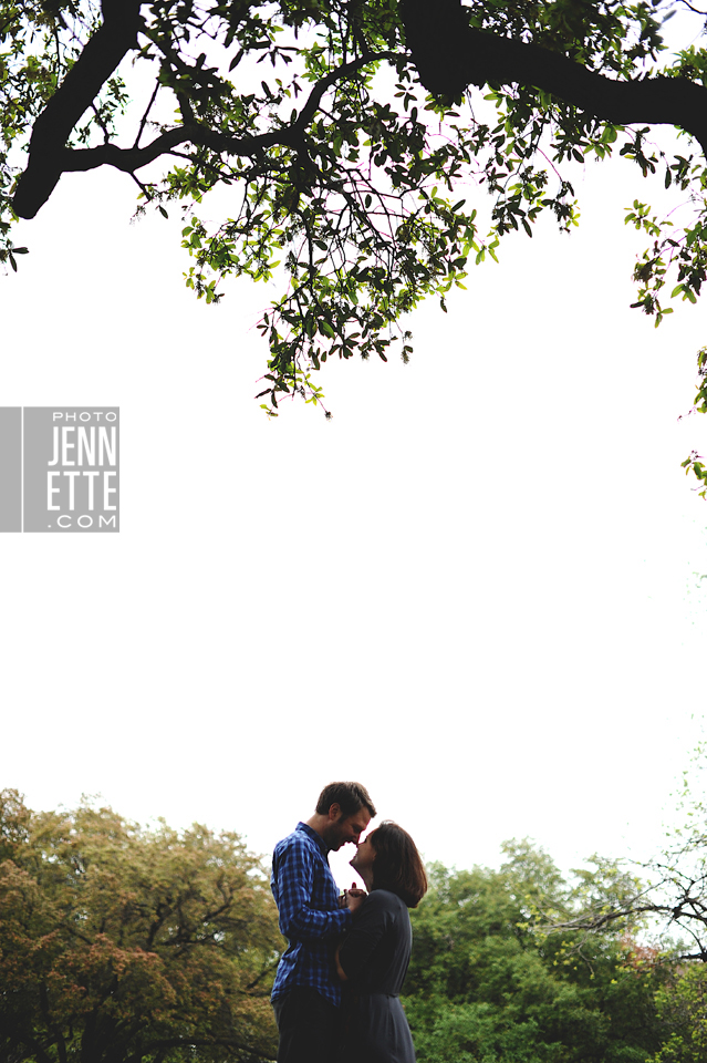 south first engagement photography - http://www.photojennette.com/laura-josh