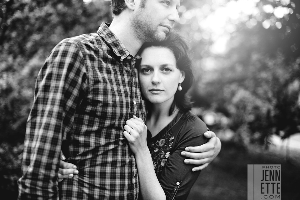 south first engagement photography - http://www.photojennette.com/laura-josh