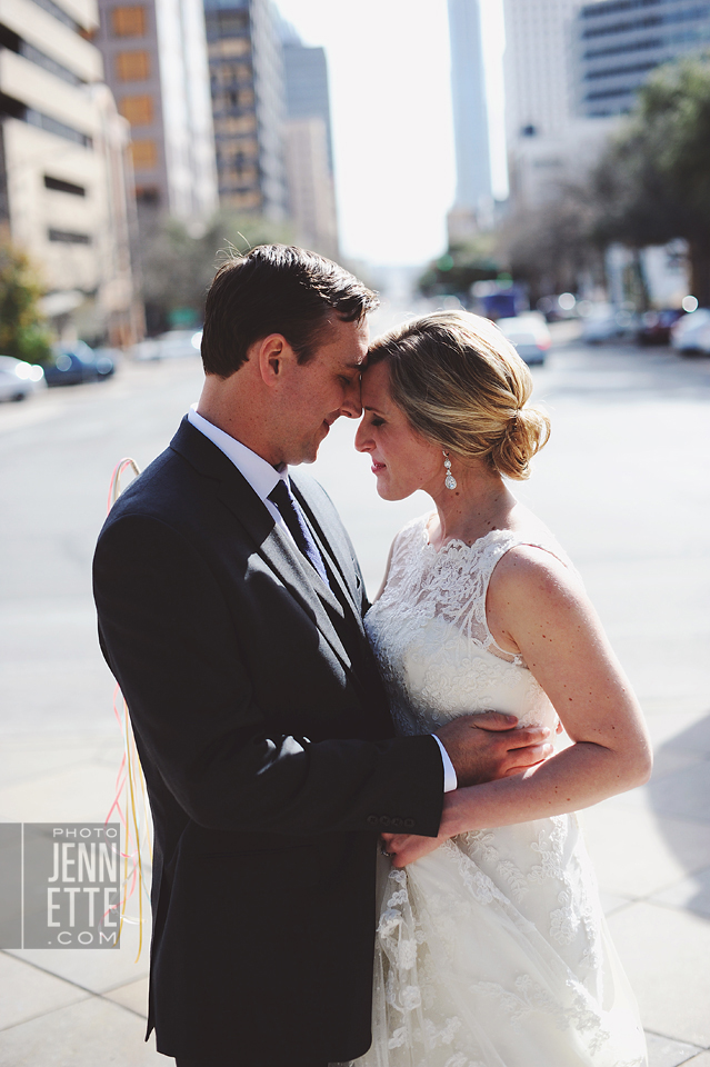 austin club wedding photographers | http://www.photojennette.com/megan&chris