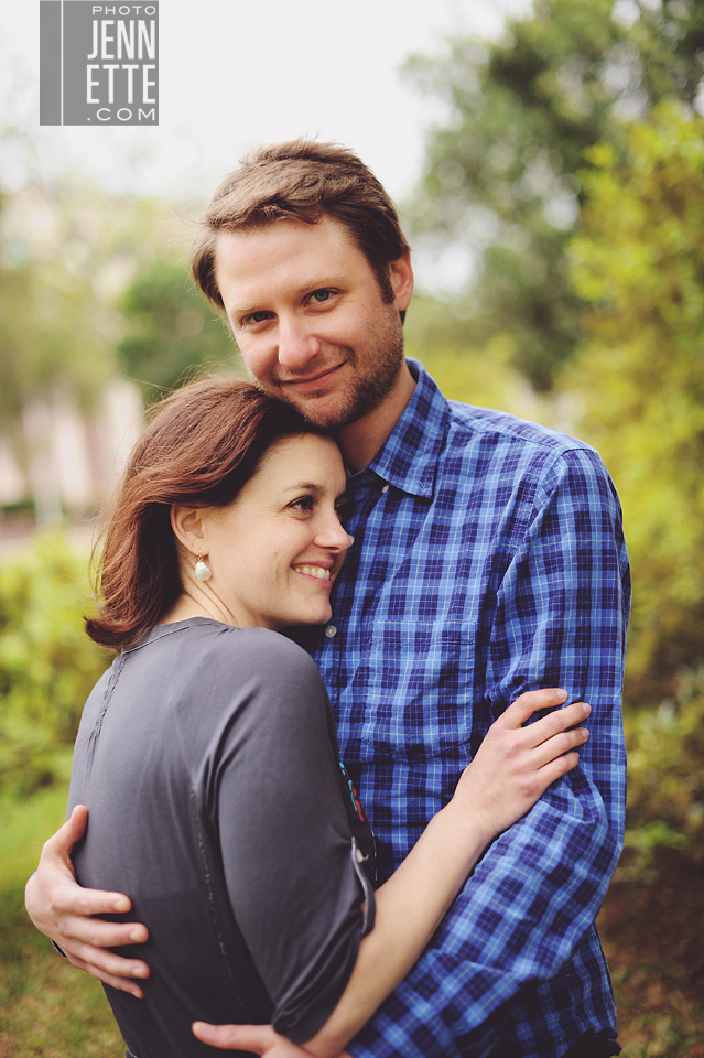 bluebonnet engagement photography - http://www.photojennette.com/laura-josh